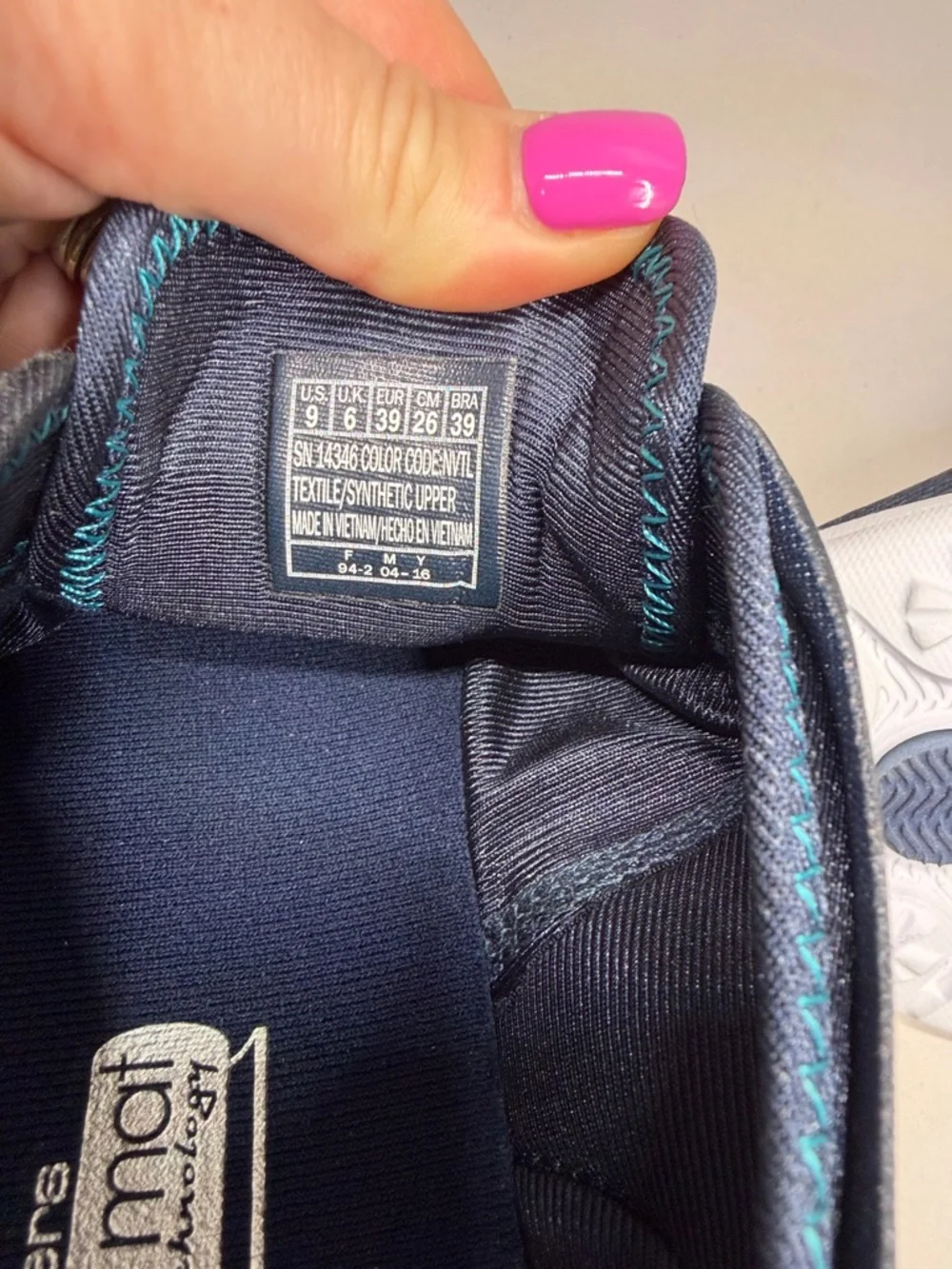 Skechers Men's Navy and Teal Mesh Lace-Up Athletic Sneakers - Picture 7 of 7